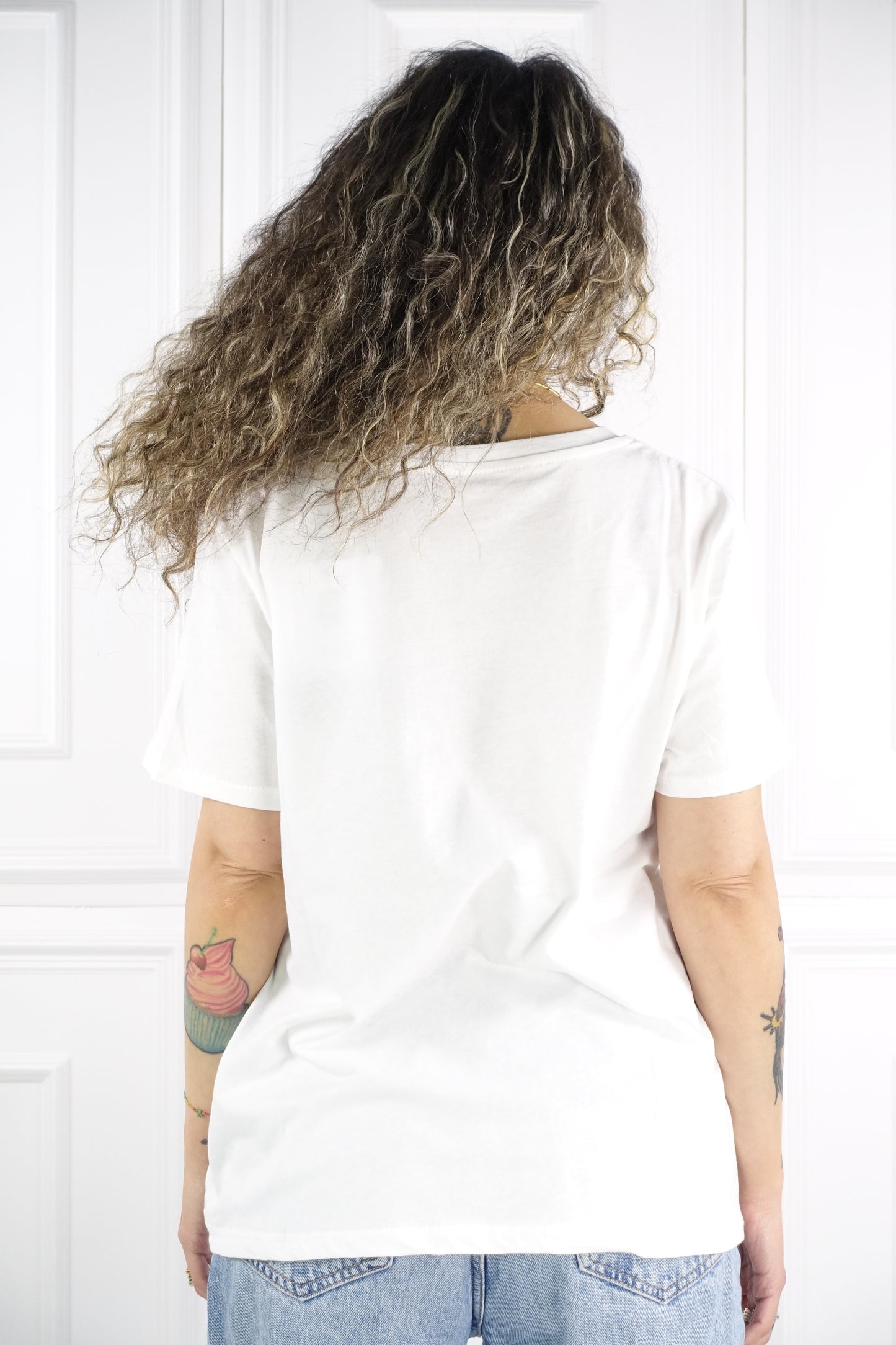 T-shirt CHIUSA UNA PORTA RIMANE DE FORI